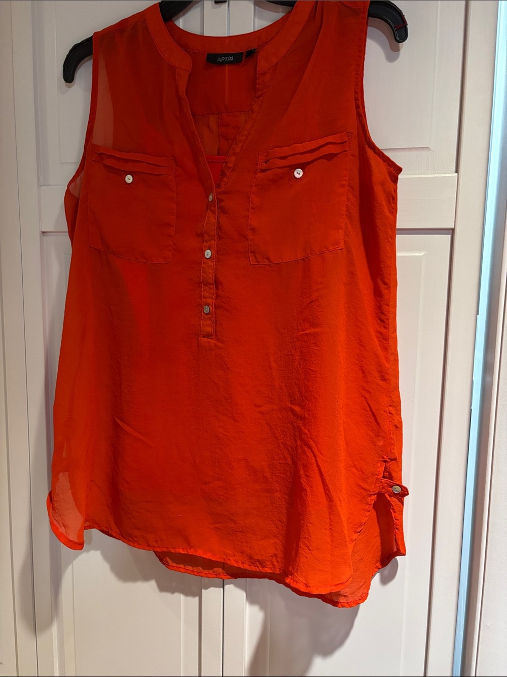 Apt. 9 Bright Orange Sleeveless V-Neck Button Front Camisole